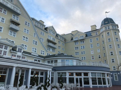 ウォルトディズニースタジオパリ 6大ディズニーランド 独り旅 一気旅 2019年 独りディズニー レジャー見聞録 ホテル NEWPORT BAYCLUB