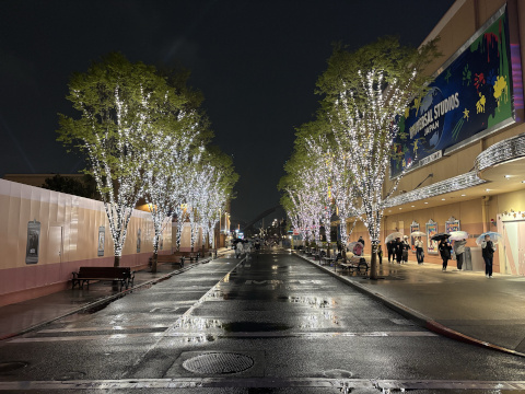 ユニバーサルスタジオジャパン ニューヨークエリア 改装中多数 再開発状態 イルミネーション