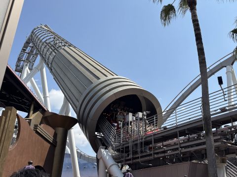 ユニバーサルスタジオジャパン ハリウッドドリームライド ハリドリ コースター バックドロップ 後ろ向き